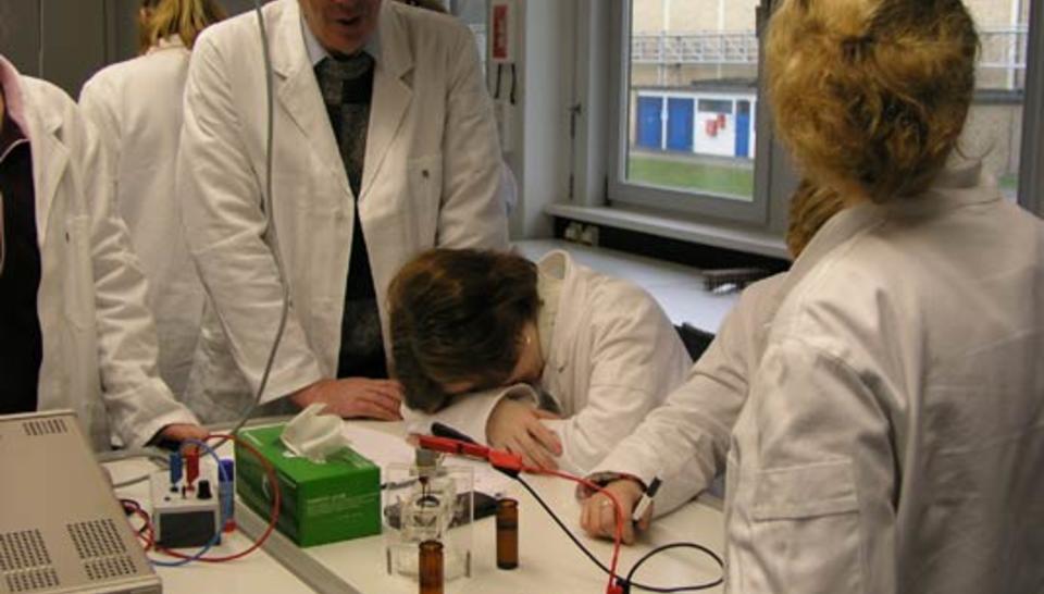 When scientists work with schoolchildren diaporama,9063-P1018109.jpeg