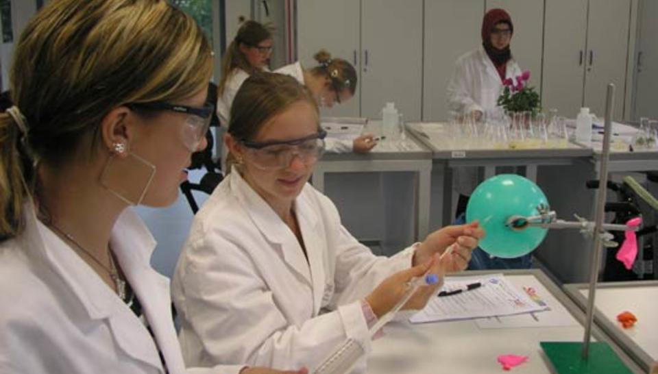 When scientists work with schoolchildren diaporama,9066-P1019071.jpeg