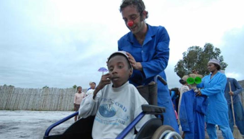 Clowns to Make Twins Acceptable diaporama,9138-Mada2006-21.jpeg