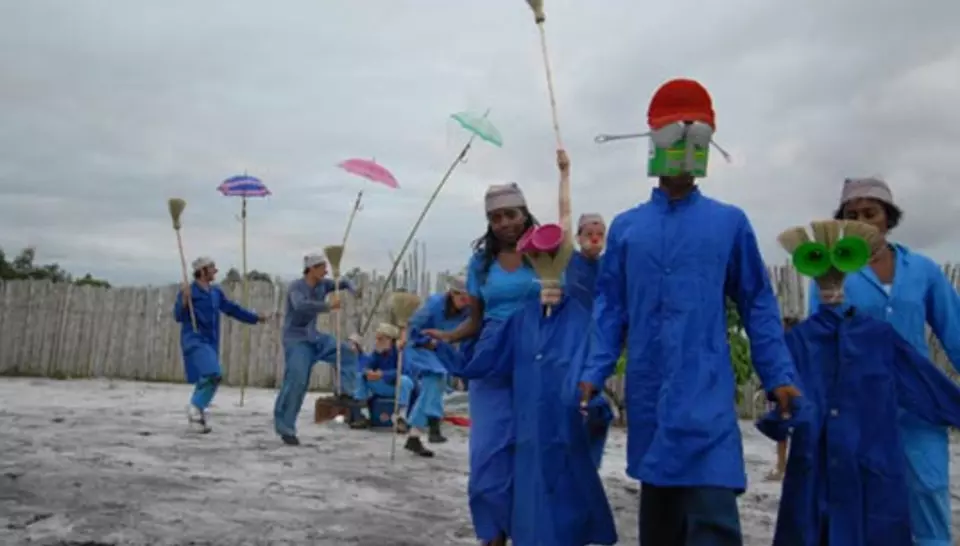 Des clowns pour accepter les jumeaux diaporama,4447-Mada2006-19.jpeg