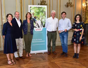 Stéphanie Bellin, Thierry Vandevelde, Fanny Demulier, Dominique Bourg, Sébastien Bohler et Amandine Thomas.