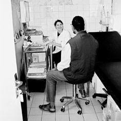To improve facilities at the “Chez Monsieur Vincent” centre 7859,raw,captifs.jpg