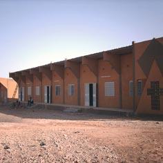 A school belonging to a whole village 8044,raw,261_burkina.jpg