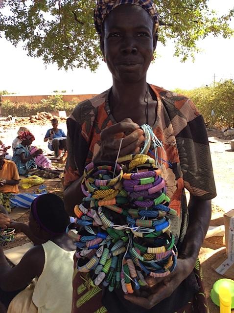 Pagabags donne accès à une mutuelle à 40 femmes burkinabés