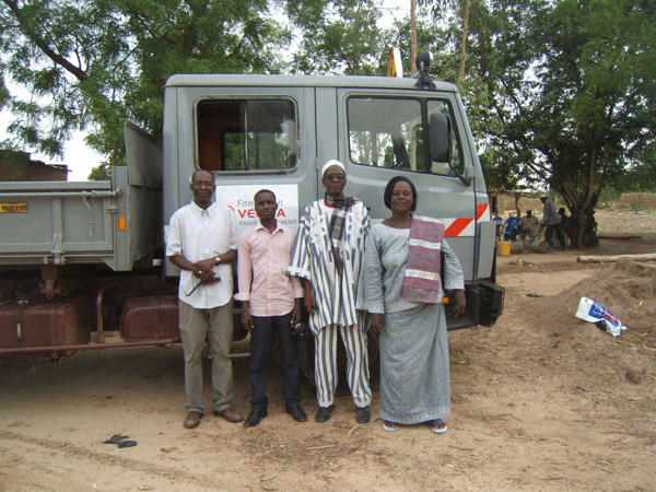 Valorisation des déchets et emploi des femmes en difficulté à Ouagadougou diaporama,13466-15HD1692-Association-Burkin.jpeg
