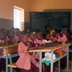 A school belonging to a whole village 8043,raw,ouaga.jpg