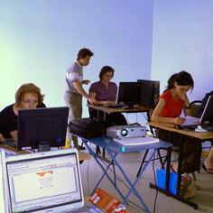 Office automation and the Internet for all 8229,raw,784,6em768-microlithe.jpg