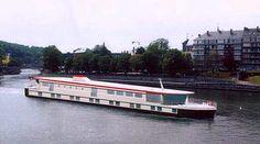 A "springboard ship" on the Seine 8405,raw,7sd0936_Ordre-de-Malte.jpg