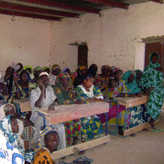 Reducing infant mortality in the area of Timbuktu 8517,raw,8SD1090.jpg