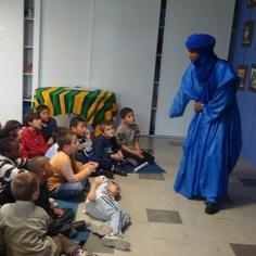 Concrete action to understand the challenges of sustainable development 8651,raw,9EN1238-HumanoPole-2.jpg