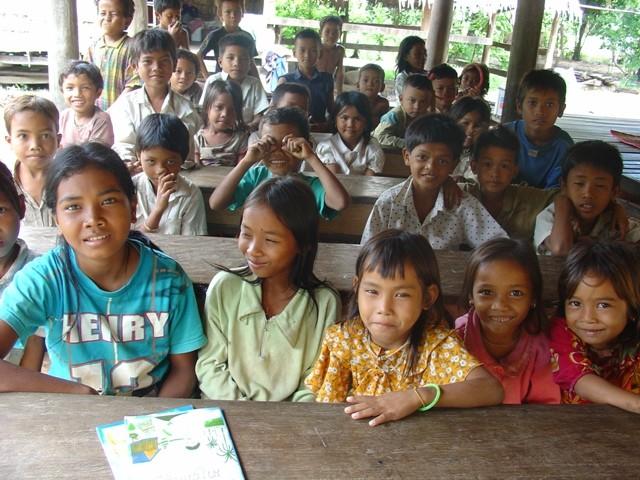 A “New Family” for as many children as possible 7767,raw,92_cambodge.jpg