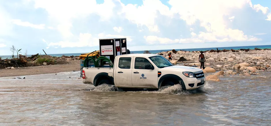 Transport de l'Aquaforce 2000, Haiti, 2016